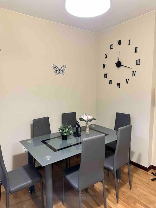 Apartamento Con Vistas A La Montana 인피스토 외부 사진